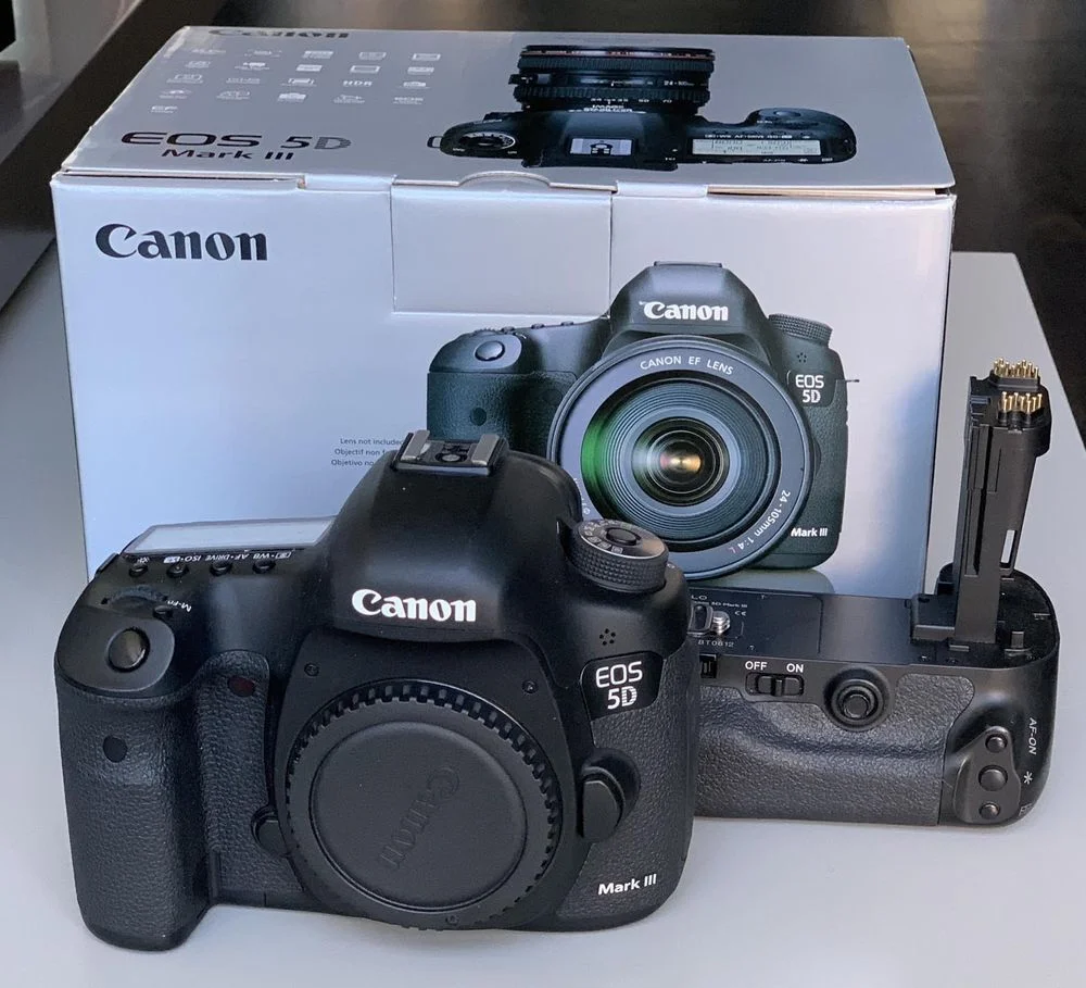 
 Одежда высшего качества для оригинальный никоны D850 FX цифрового однообъективного зеркального фотоаппарата с 24-120mm f/4G AF-S ED VR объектив + 64 Гб Профессиональное видео Kit в наличии на складе.  