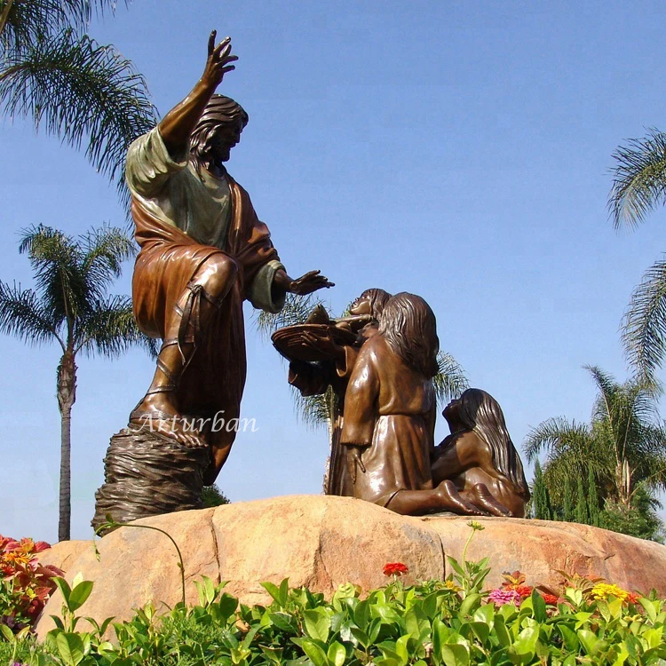 Big jesus statue under the tree for outdoor decoration direct selling jesus statue