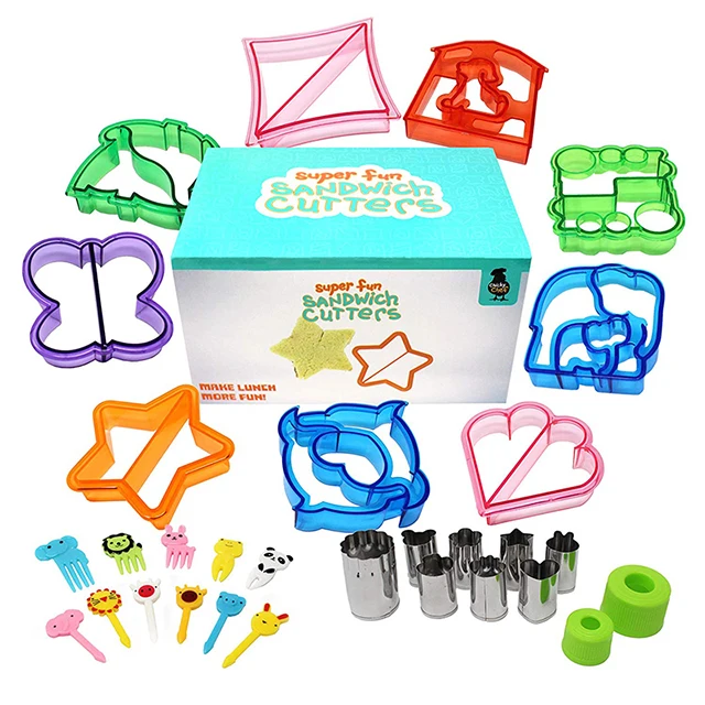 Holiday Cookie Cutters Sandwich Cutters for kids Animal Cartoon cutter cake decorating set