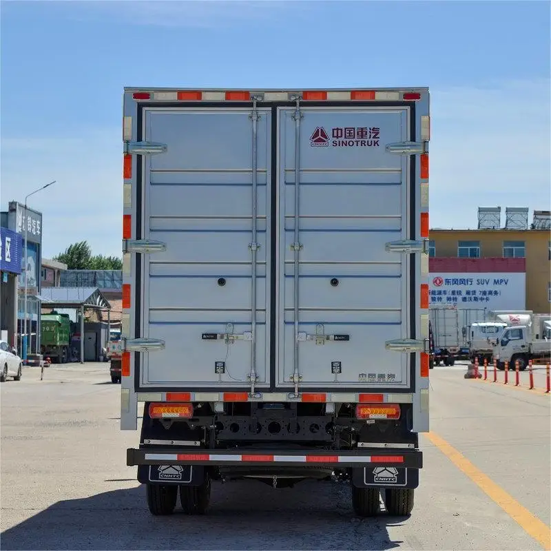 Light Duty 10tons 5tons 6Wheel  4x2 Small van Cargo Trailer Trucks for sale