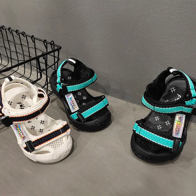 
Explosive wholesale Summer soft soled fashion lightweight sandals boys and girls sandals summer beach sandals children shoes 