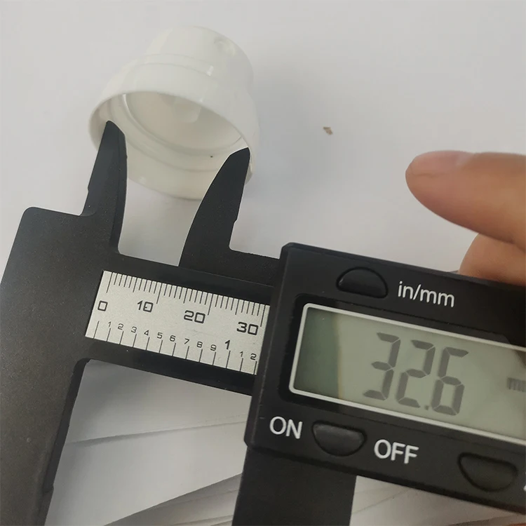 Glossy air spray actuator for aerosol cans caps