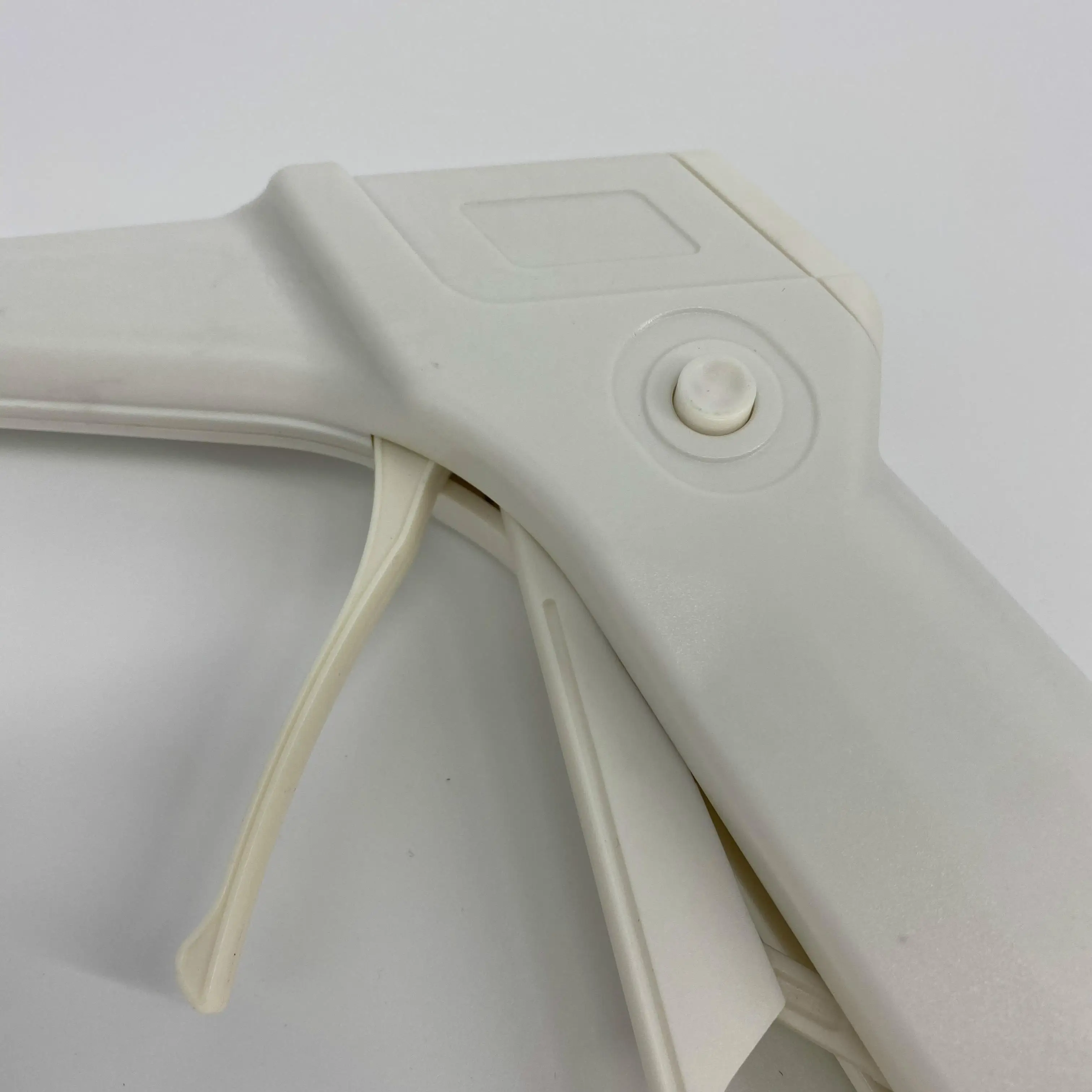 Хирургический одноразовый геморроидный резиновый многополосный лигатор с аноскопом