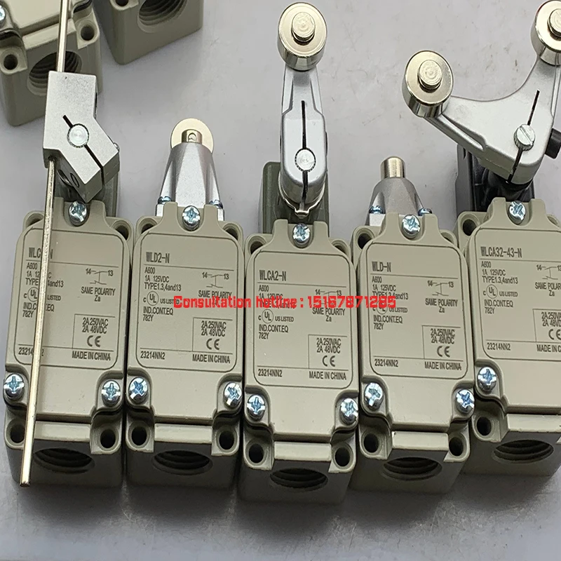 all-new travel switch D4V-8104SZ-N 8108SZ-N 8108Z-N 8104Z 8107Z-N 8107Z 8111Z Limit switch