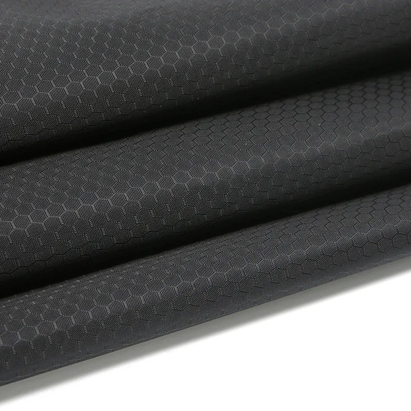 420D Nylon Oxford Fabrics Hexagonal Honeycomb Soccer Plaid PU Coated Waterproof Outdoor Fabrics Woven Technique for Men Women