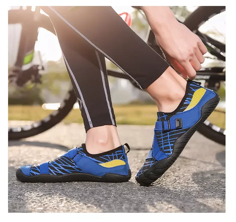 Free sample outdoor leisure sports water shoes non-slip wading shoes