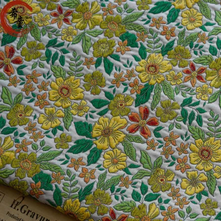 XITONG TEXTILE Hot sale High quality 100%polyester woven customize fashion yarn dyed brocade jacquard fabrics for dress