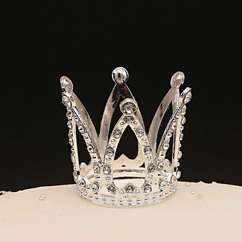 Free samples Bridal Baby Tiaras Round Heart Decoration Kids Birthday Princess Crown And Tiaras For Wedding