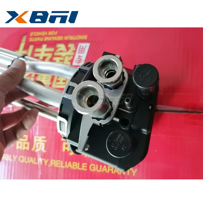 Original Oil Level Sensor for SITRAK c7h Oil Float Sinotruk HWP T7H with heated oil level sensor WG9925551102