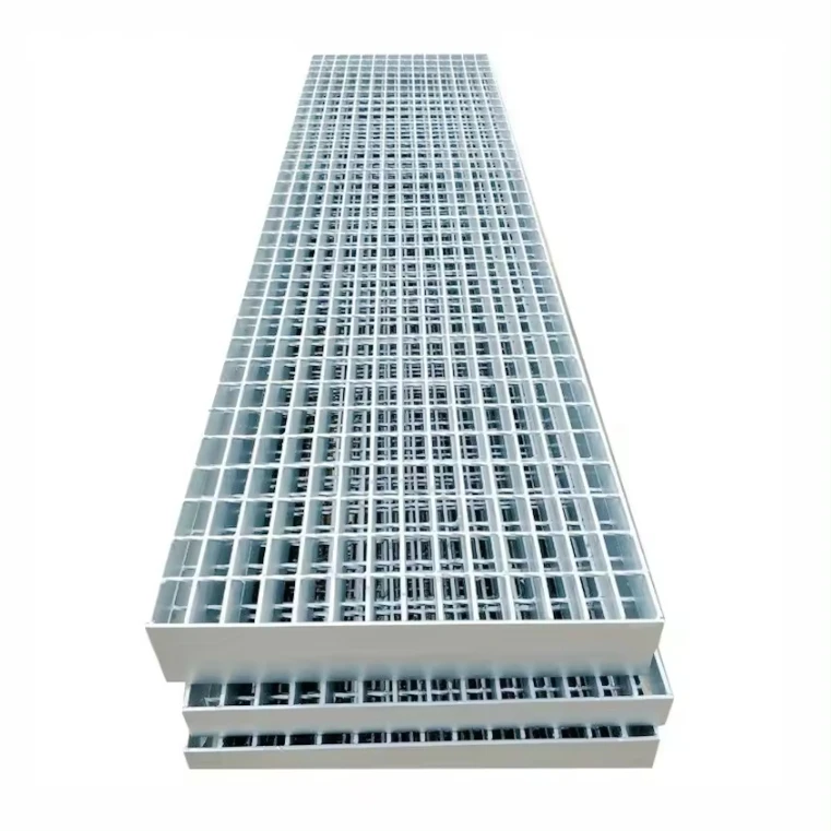 Hot Dipped Galvanized Steel  Grating Heavy Duty Serrated Metal Bearing Bar Steel Grating for sale