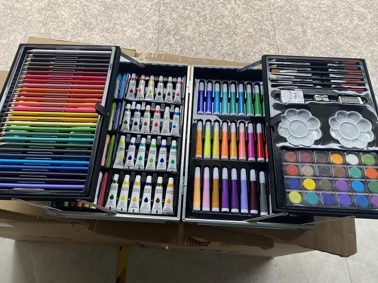 Factory Direct Selling Children School Supplies 145PCS Aluminium Box Kids Art Set Drawing Painting Brush Coloring Case Art Kits