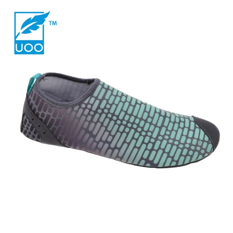 Women Water Shoes Quick Dry Barefoot Aqua Socks for Beach Swim Diving Surf Pool Yoga