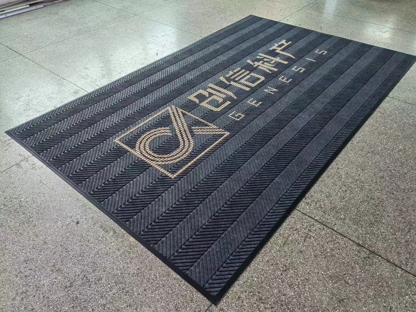 Non-Slip  Commercial Washable Polypropylene Indoor And Outdoor Eco-friendly rugs floor mat