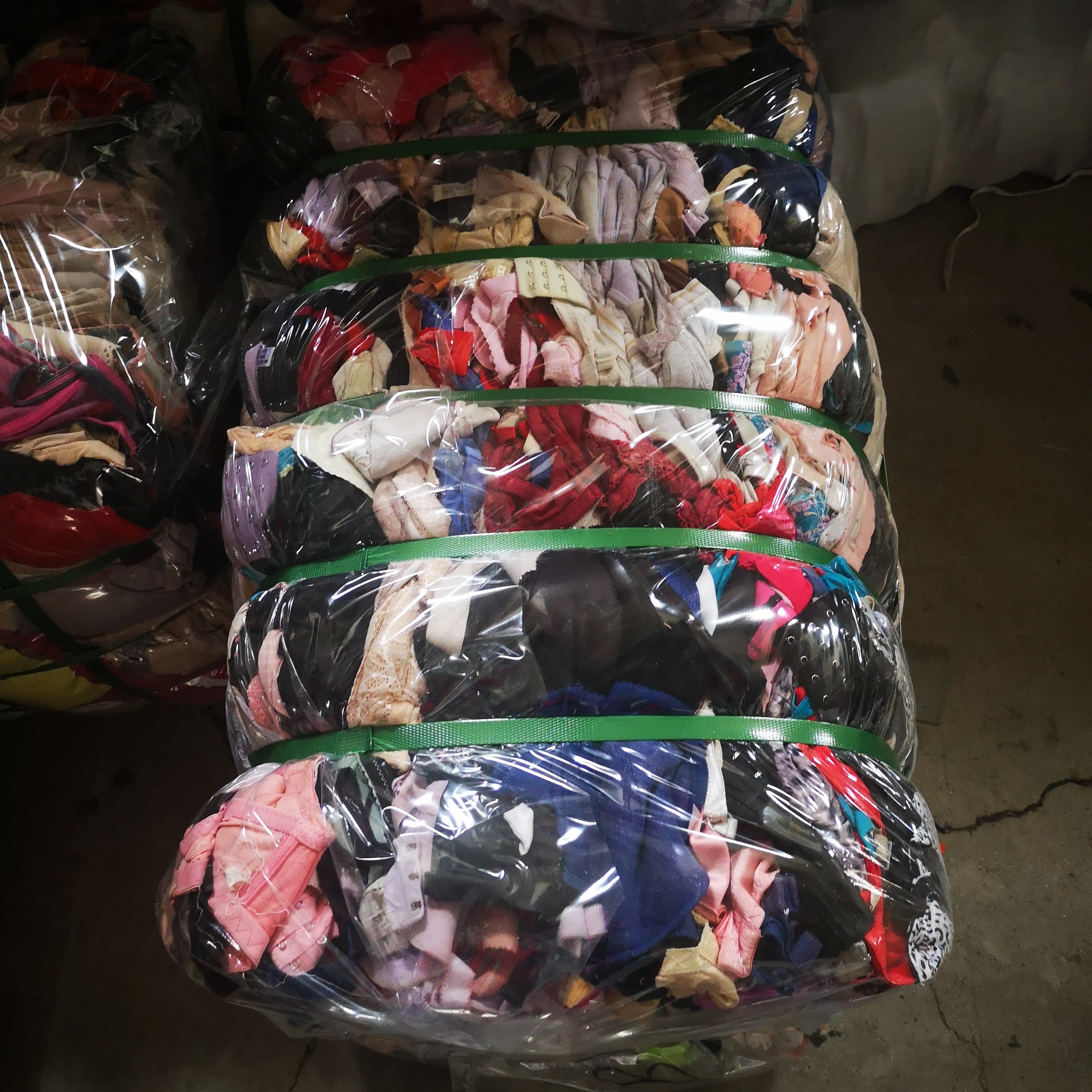 Лидер продаж; Одежда для детей