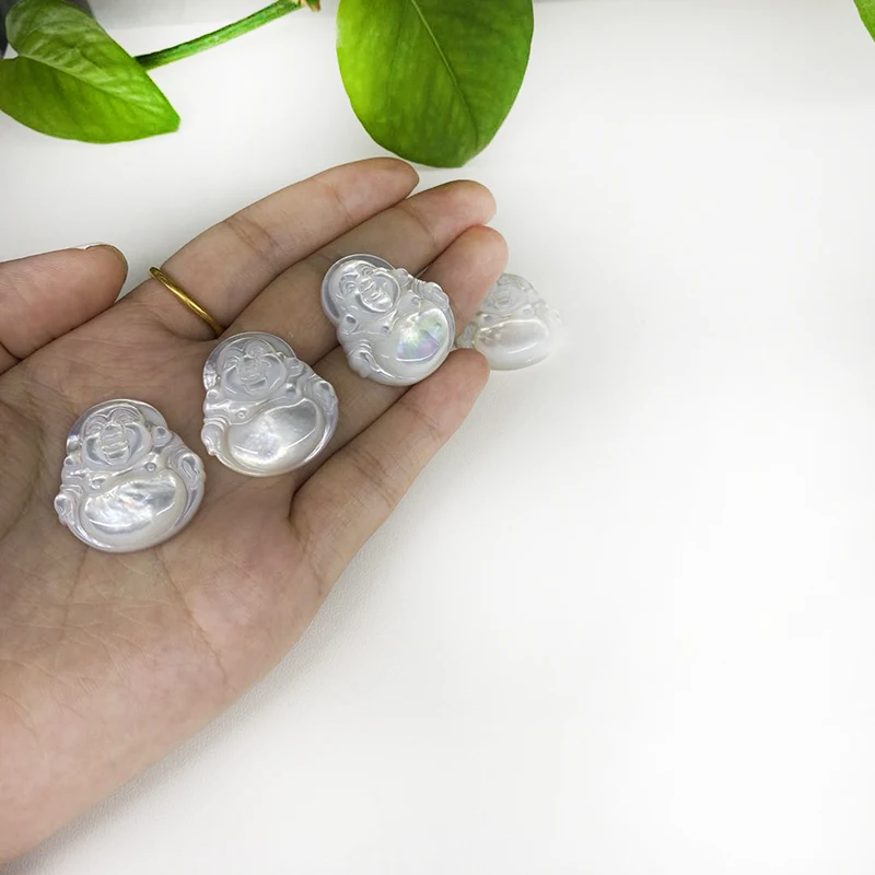 Wholesale natural crystal Maitreya Buddha carved in Australian white pearl for gift