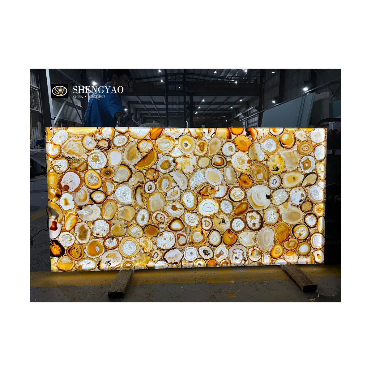 Custom Natural Backlit Onyx Nightclub Restaurant Bar Yellow Crystal Quartz Agate Translucent Stone Bar Counter