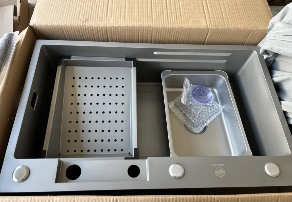 Household black 304 stainless steel kitchen waterfall sink large single slot vegetable washing basin sink