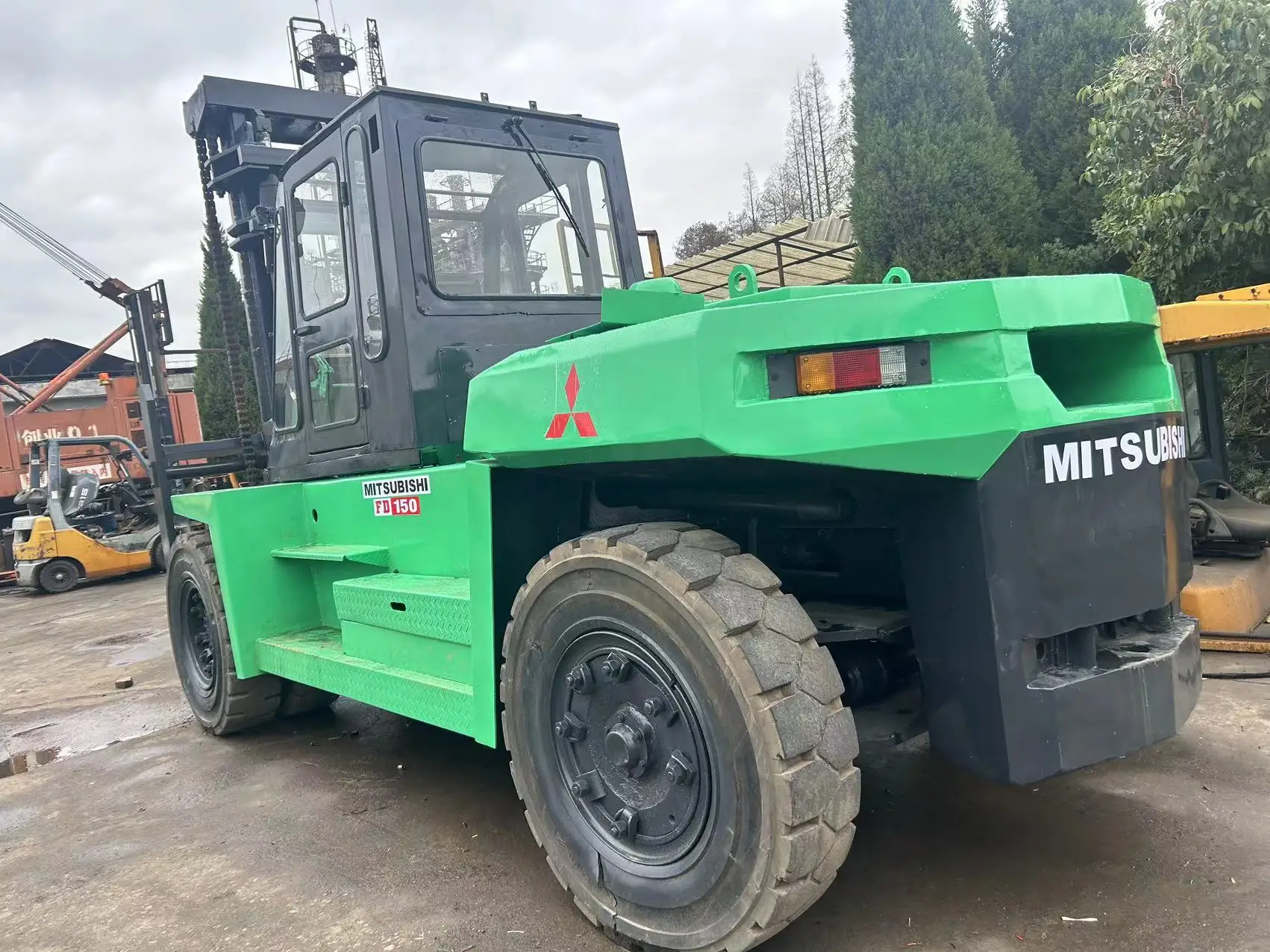 FD70 7Ton diesel forklift truck with side shifter 3m -6m triplex mast XINCHAI Engine