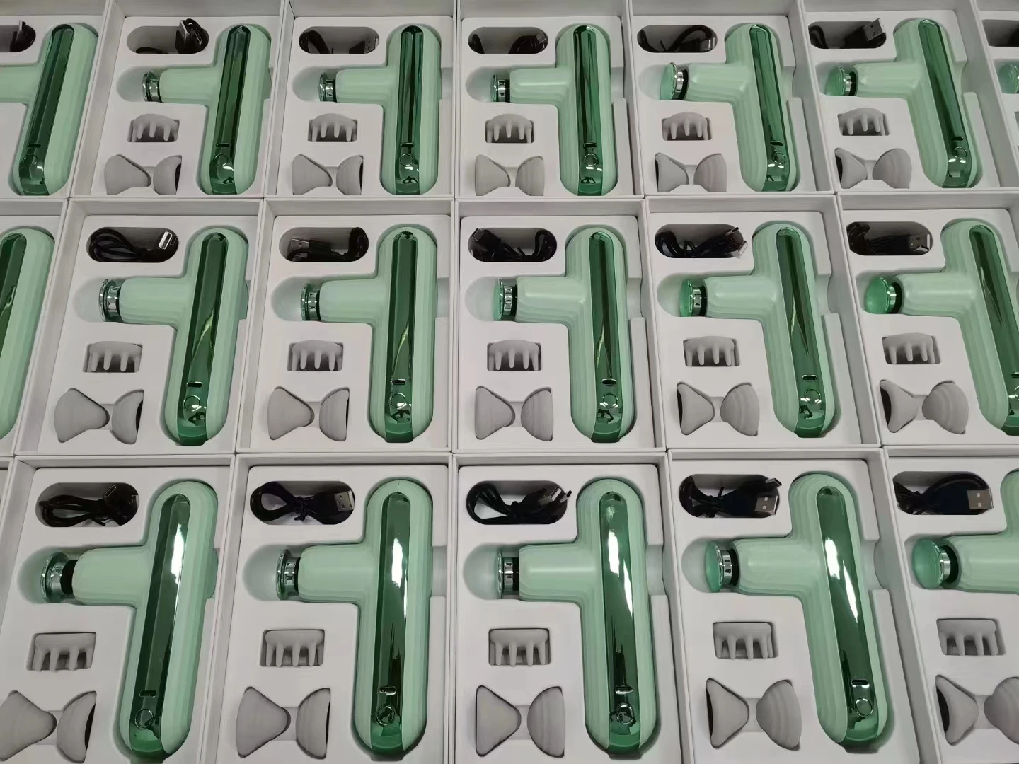 2023 New Arrivals Silicone Massager Body Massager Fascia Gun