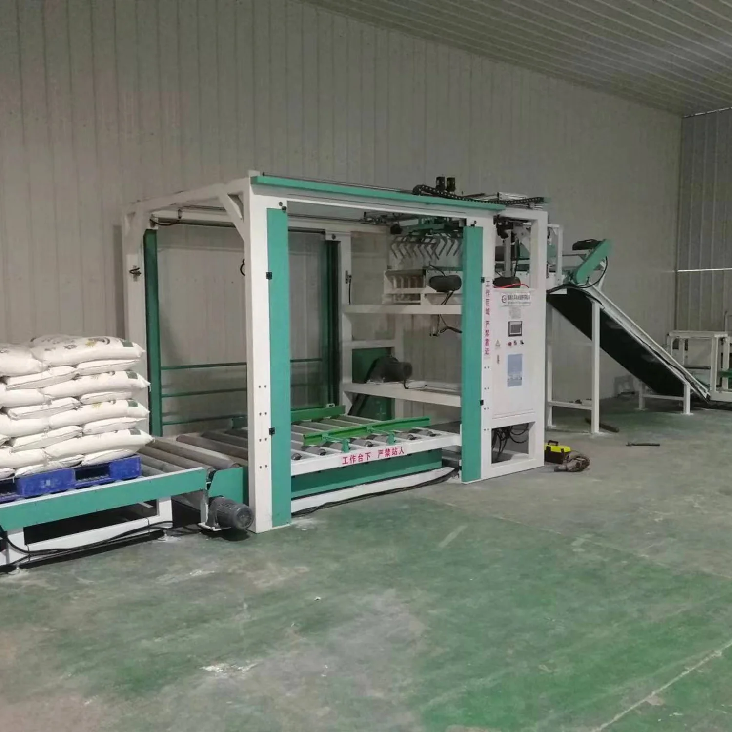 Automatic Packing Line Machine Boxes Bags Palletizer Robotic High Position High Level Palletizer Machine