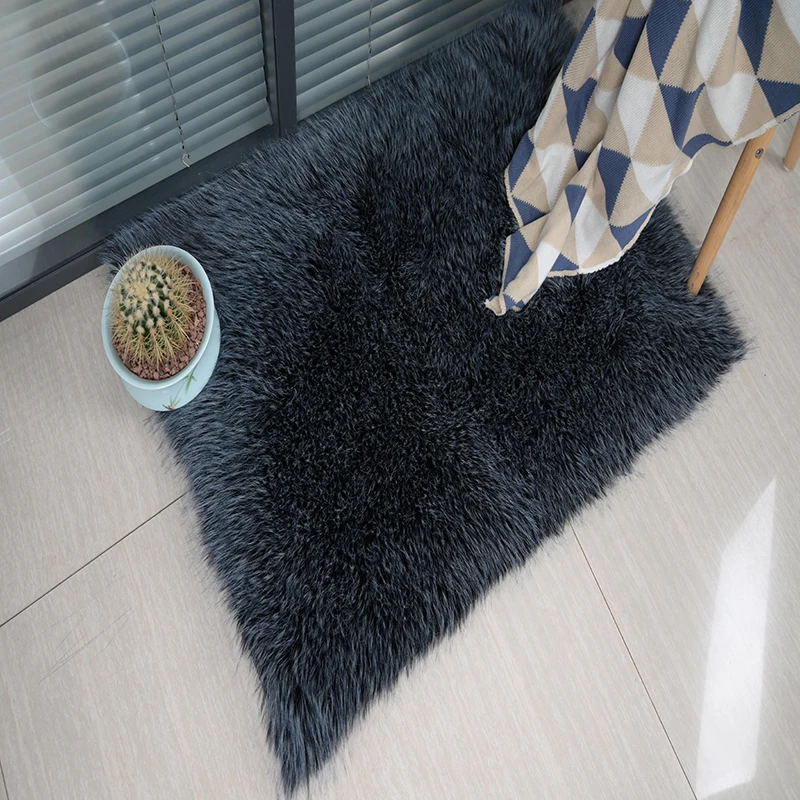 100% polyester cheap price plush faux sheepskin fur carpet bedside floor mat
