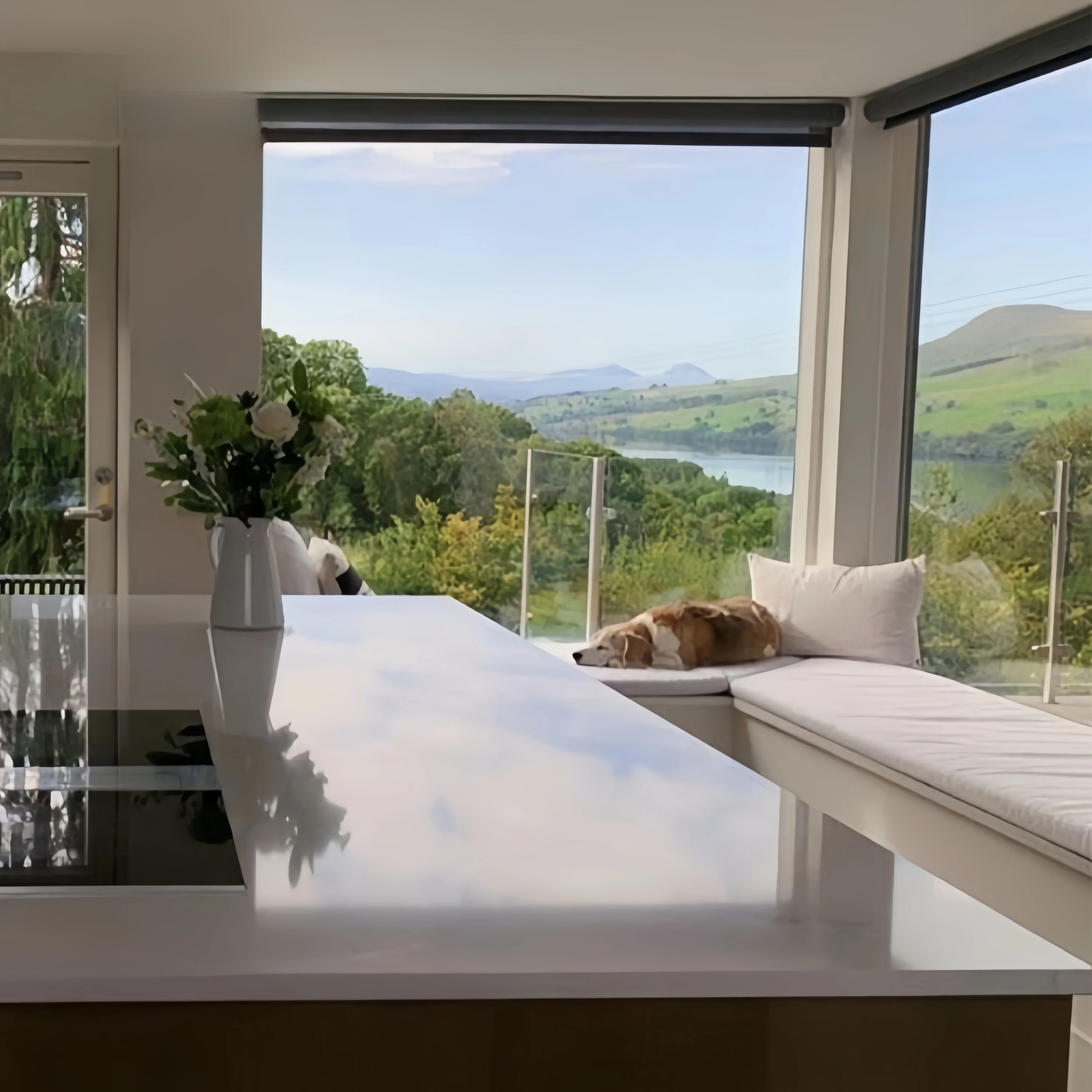 Customized Tempered Glass Windows Cheap Price Big Picture Black Window Panoramic Window Floor To Ceiling Fixed Window for sale