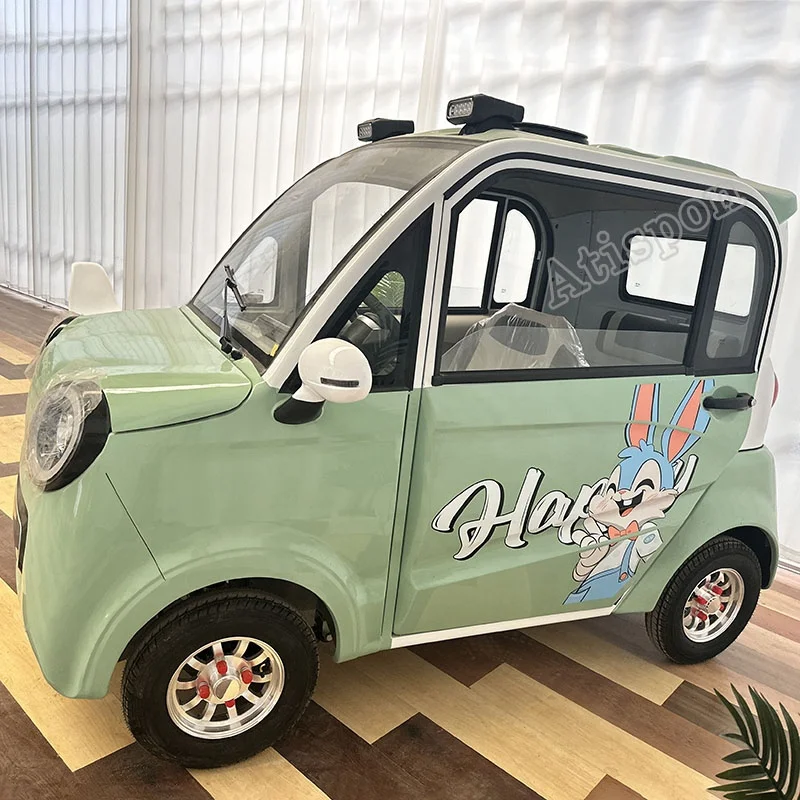 Chinese 4 Seaters Right Hand Electric Car Mini Automobile Enclosed Mobility Scooter Voiture Electric