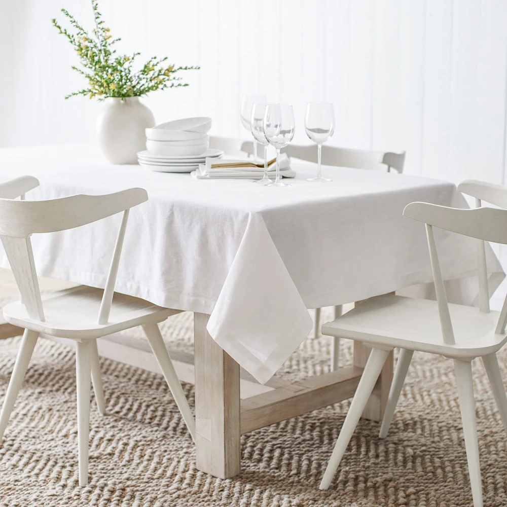 Luxury White 132 Inch Round Tablecloth Banquet Polyester Fabric Table Cloth for Tablecloths Round 120 Inch Round Wedding Party