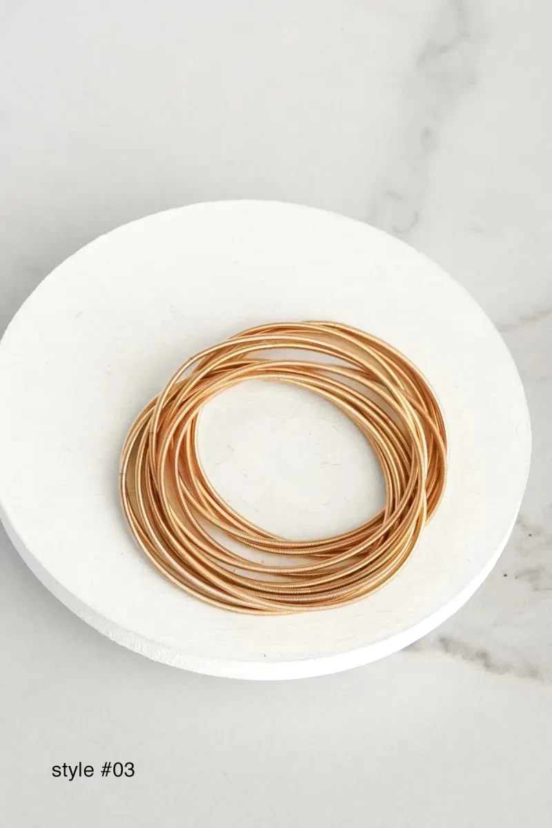 Personalized Wholesale Lucky Minimalist Colorful Stacking Stainless Steel Stretch Guitar String Bracelet