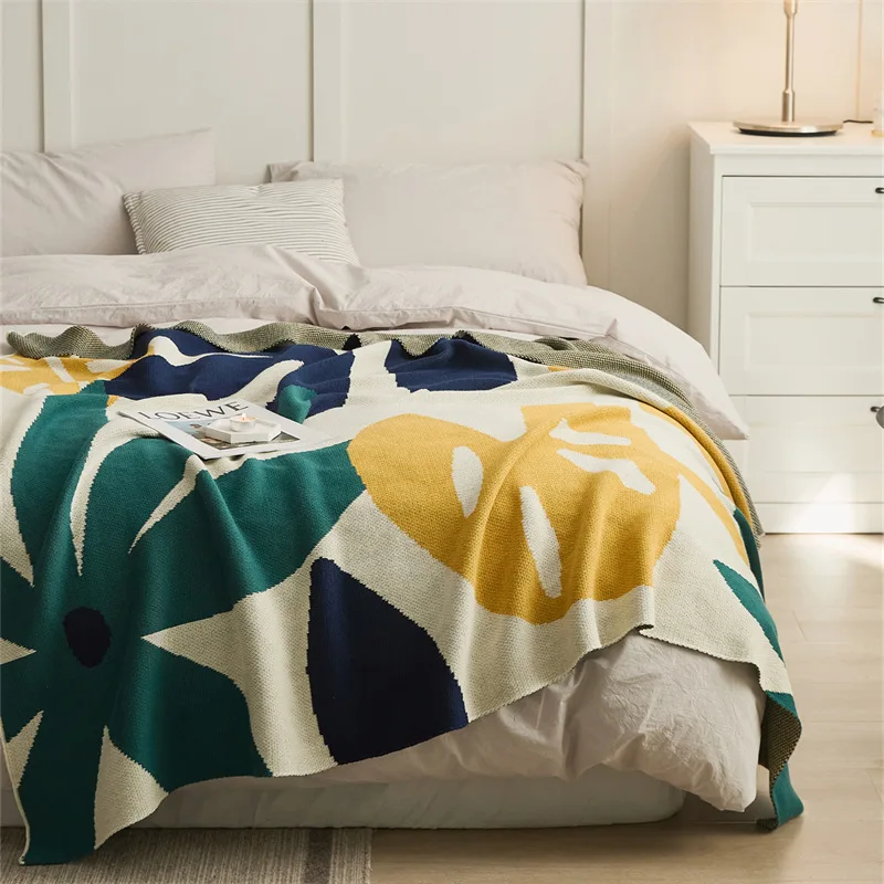 Wholesale New Hot-selling United Fashion Flower 100% Cotton Knitted Throw Blanket for Autumn Winter