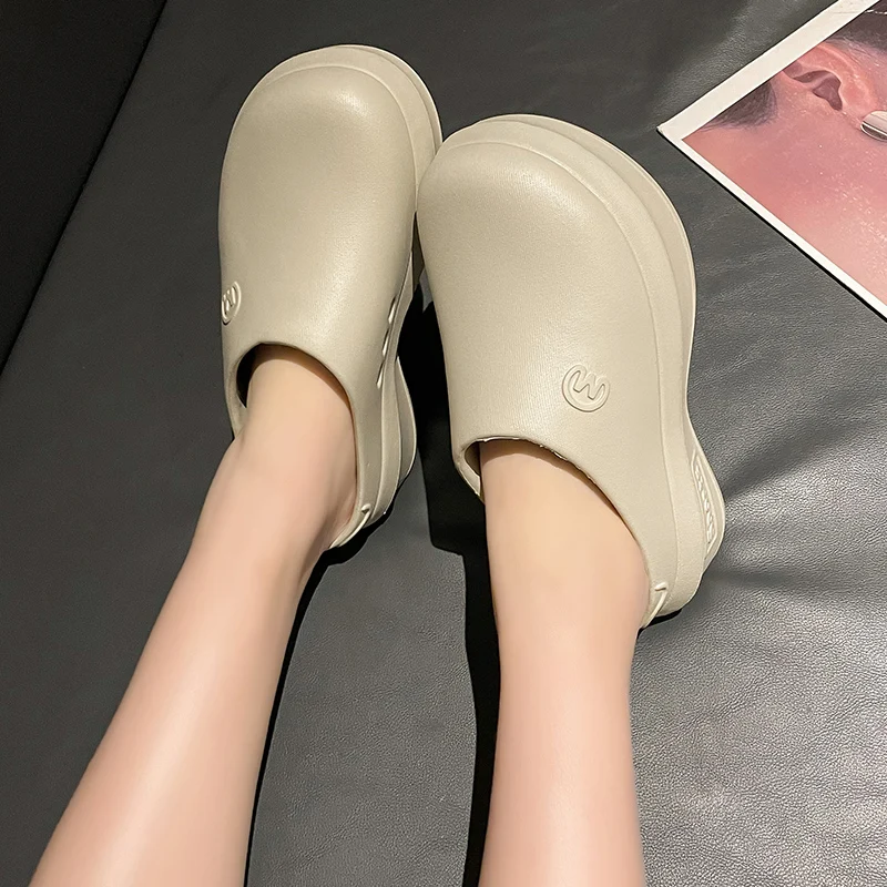 New models high quality medical clogs woman white platform 5cm heels EVA mules low prices slippers sandals garden shoes factory