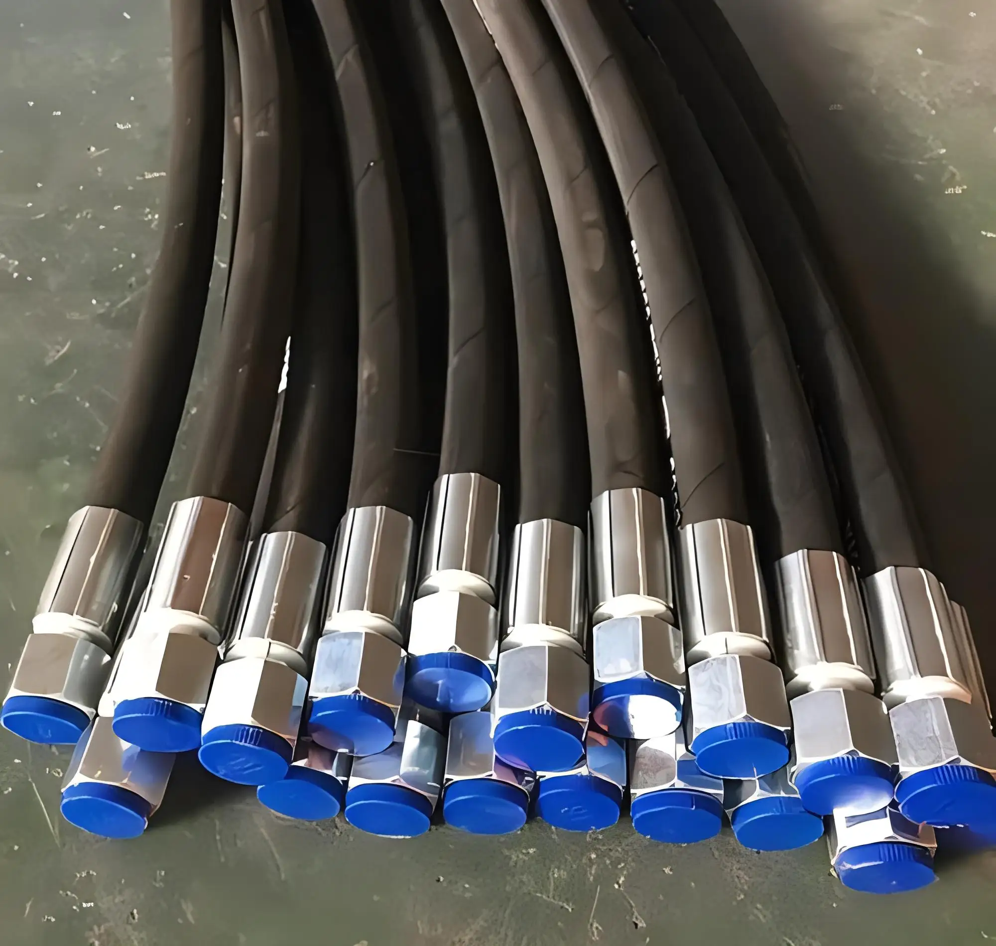 Hydraulic High Quality Flex Durable Bendy High Resistant Pressure Air Discharge Steam Industrial Rubber Hose