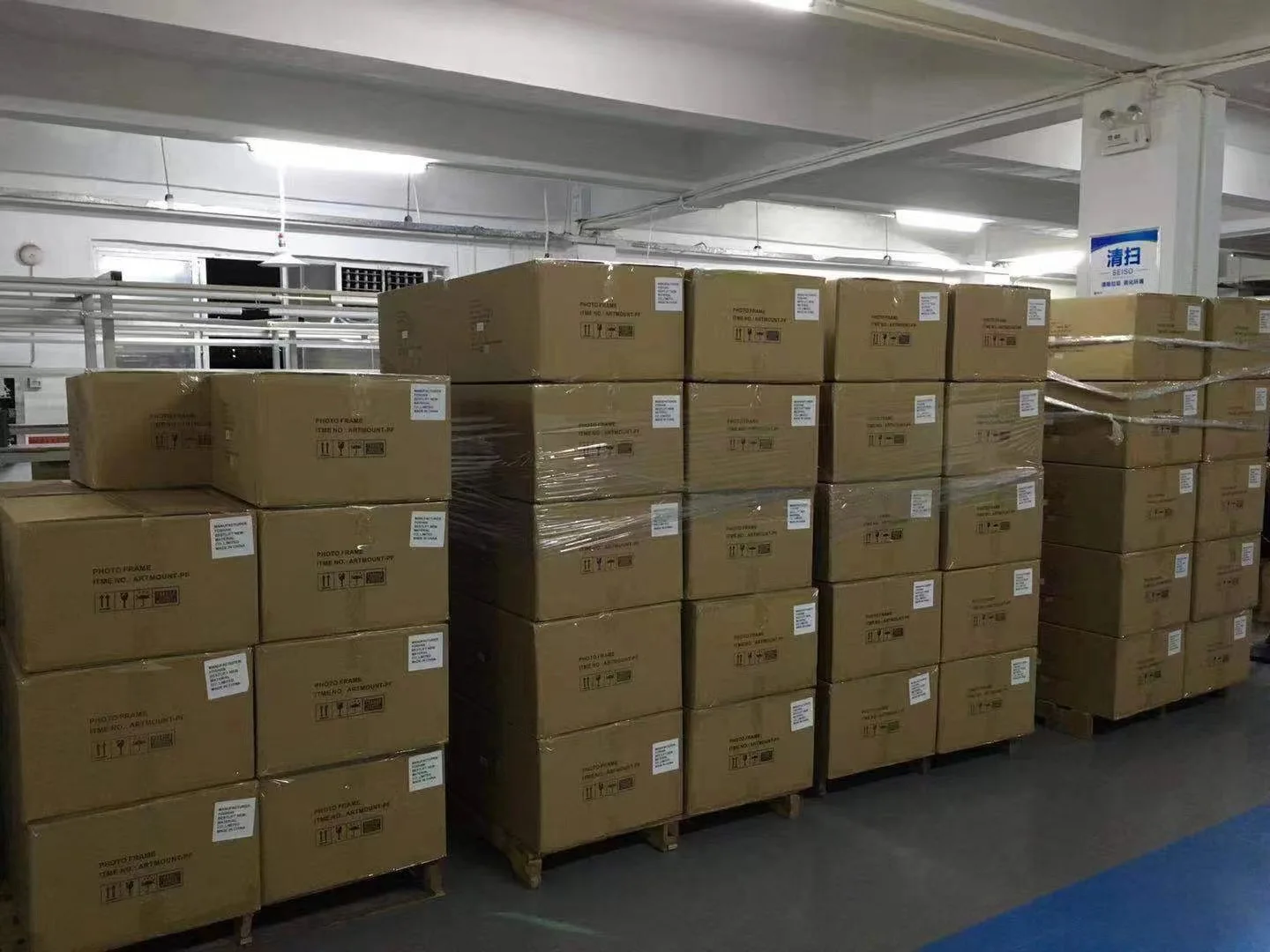 8x12inch Black White Light Wood Picture Photo Frame with Magnetic Sticker No Nail No Damage to Wall