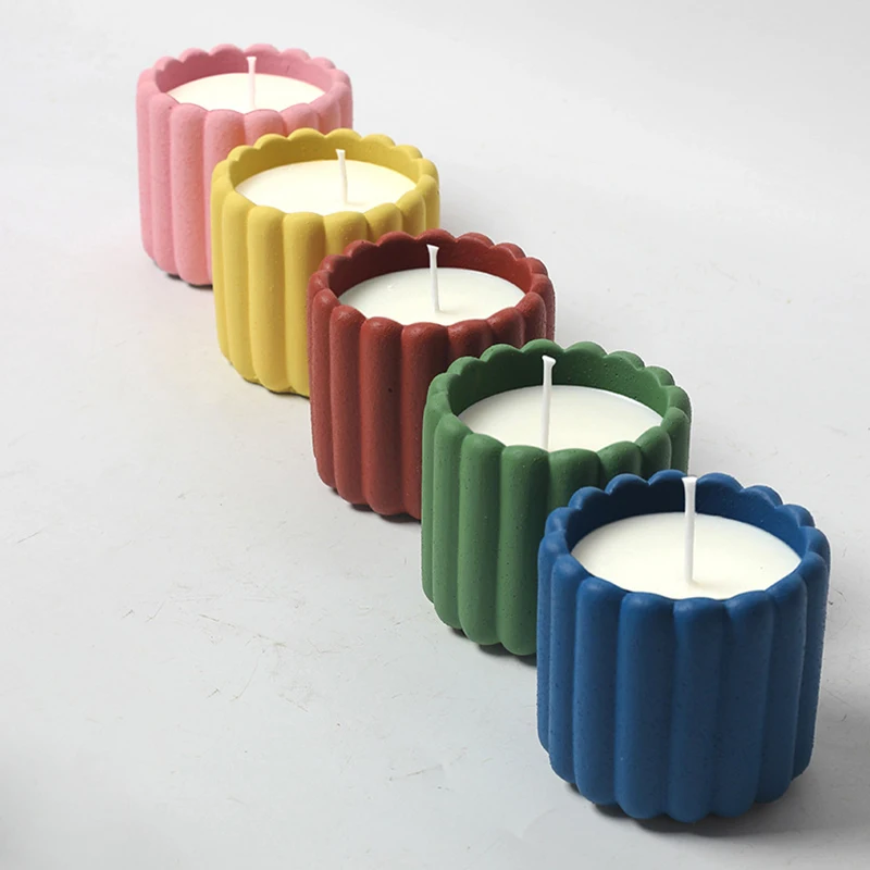 Mescente Long Lasting Oem Scent Porcelain Coconut Milk Dessert Ceramic Candle Jar