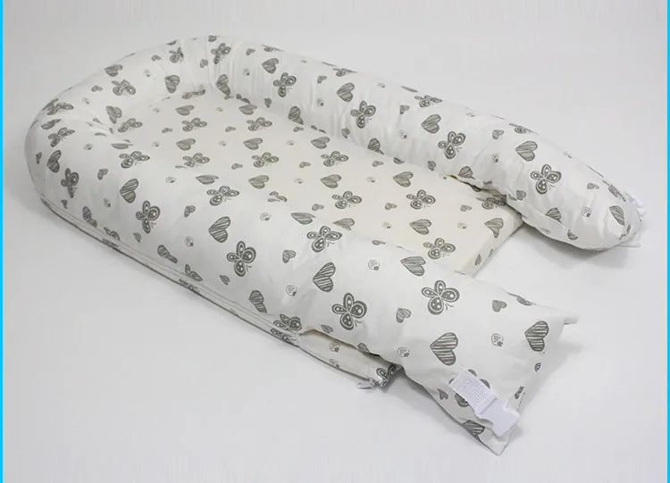 
Portable Bed Bassinet Snuggle Soft 100% Organic Print Cotton Fabric Baby Carry Nest 