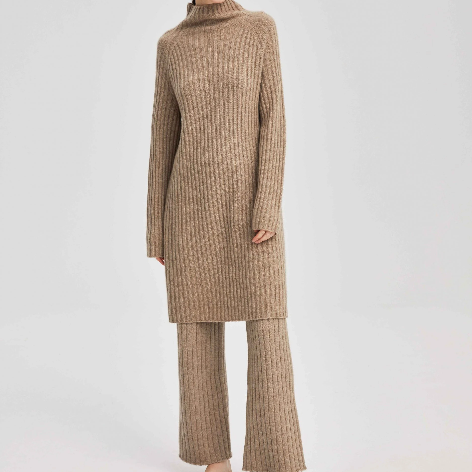 Custom Luxury Sexy Wool Cashmere Cotton Yoga Knit Suit Striped Knitted Jumper Pants For Women