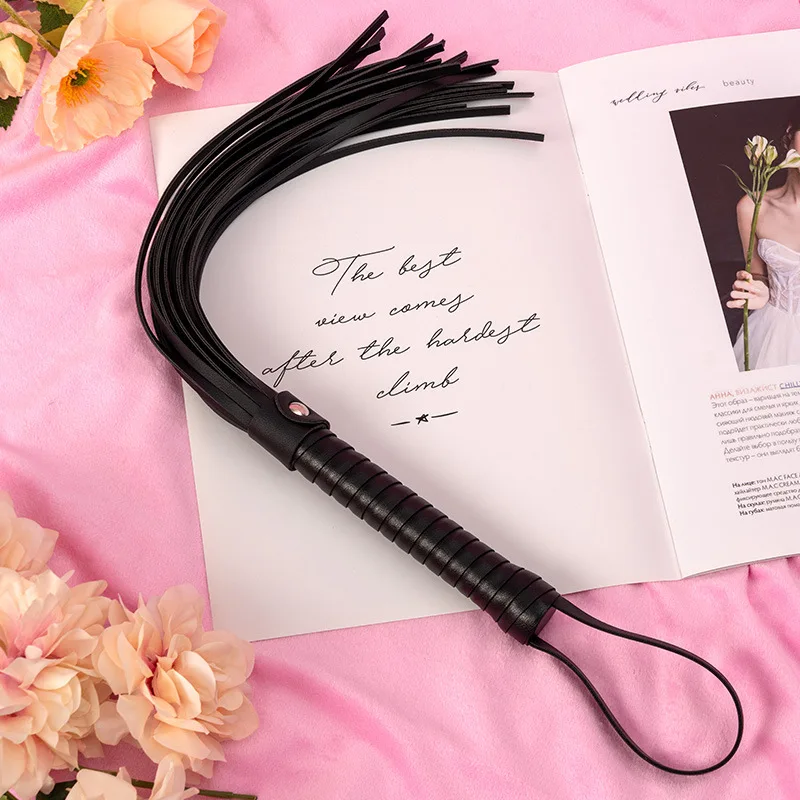 Wholesale High-Quality thickened leather BDSM Whips Adult Sex Toys For Wome Flirt Slave Lashes Sm Bondage Set Restraint Game