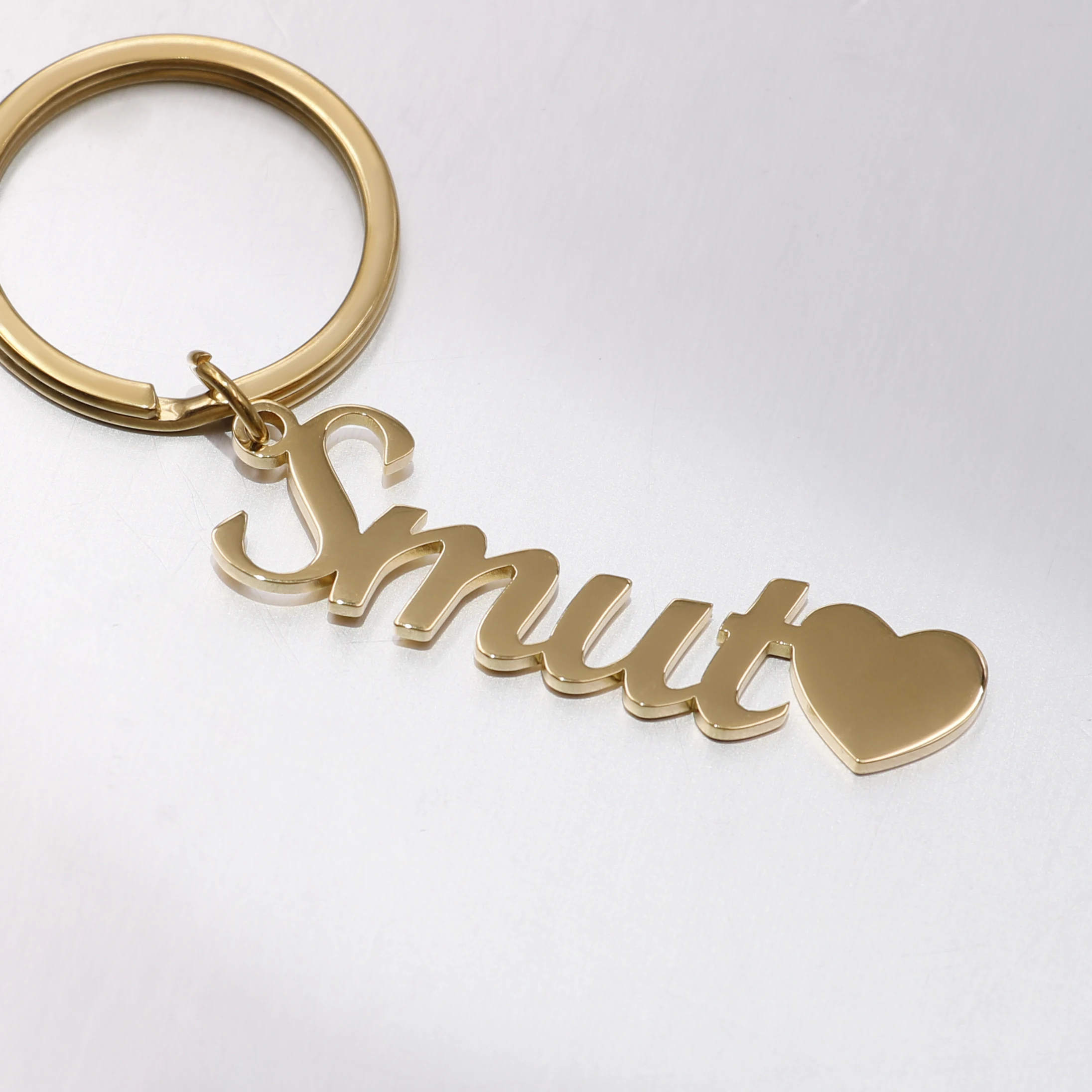 custom Metal Car Logo Key Chain letter keychain metal logo pendant name durable metal Logo charm key chain