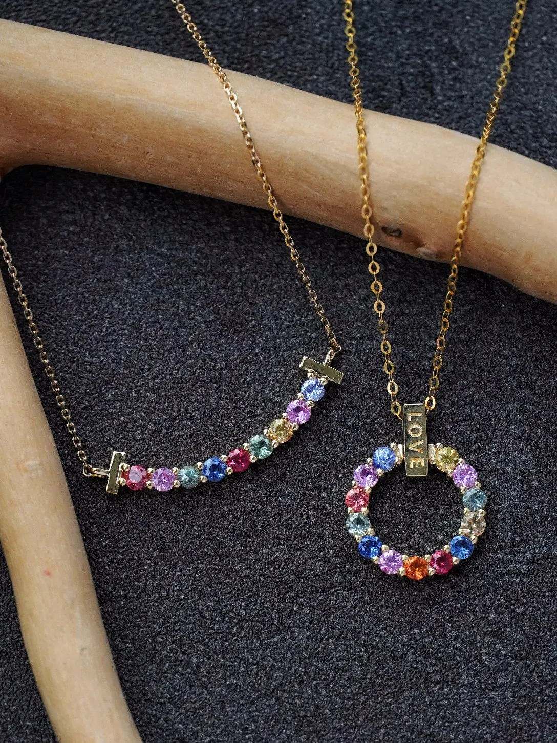 Brilliant Color Natural Muti-color Rainbow Sapphire 18k Genuine Gold Smile Necklace