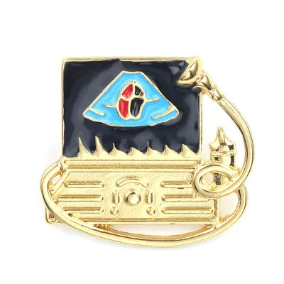 Gold And Silver Heart Brooch Doctor Heart Surgeon Nurse Internal Medicine Pin Medical Jewelry Heart Defect Brooch For Women Gift