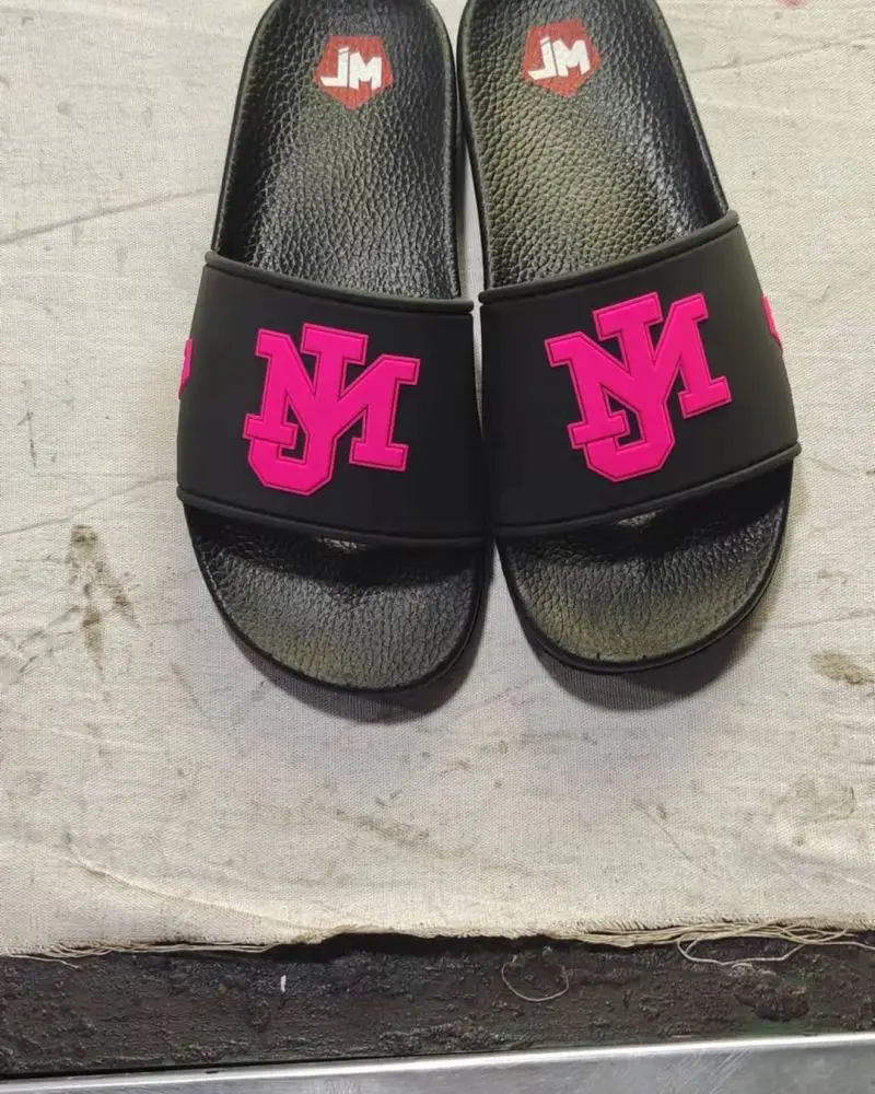 Chenyu PVC logo mens slippers outdoor street wear sleepers slides for men, OEM logo unisex sandals flat shoes slipper