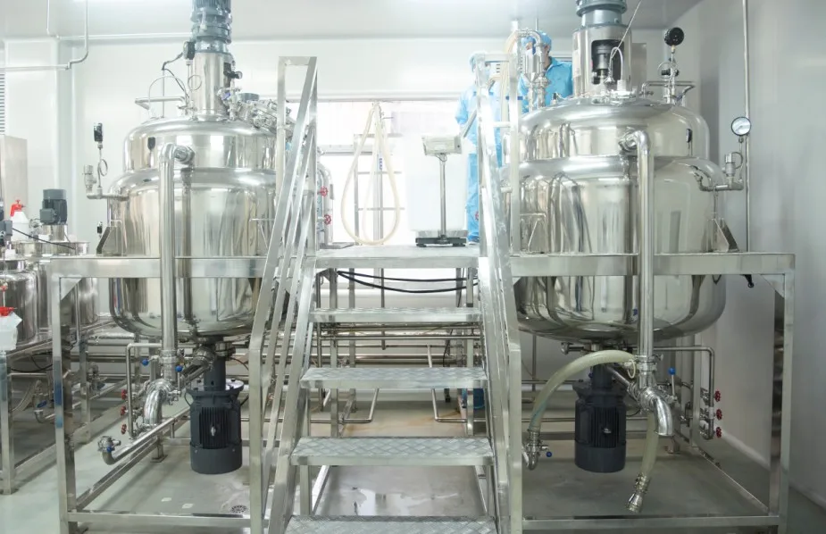 Low price rose water globe for face,rose water raw material supplier