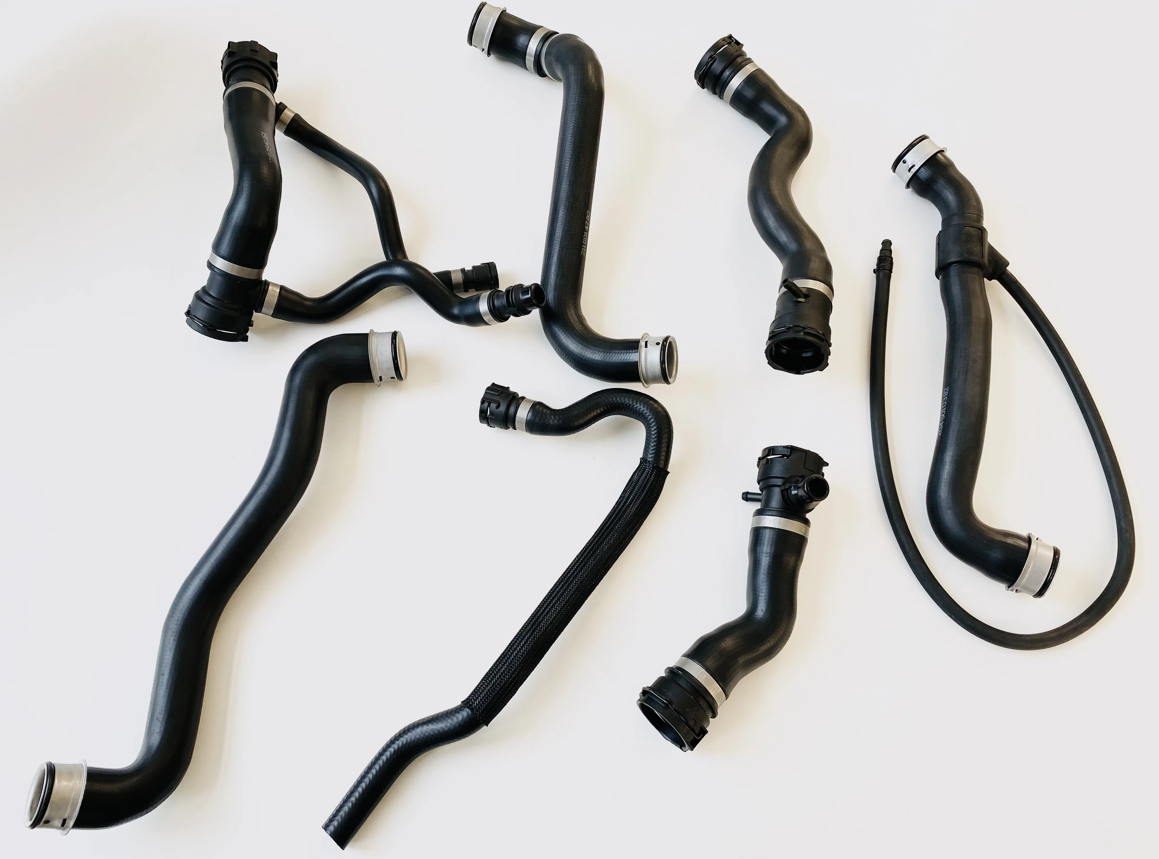 Chinese Factory Auto Parts Radiator Coolant Hose 11531720524 1153 1720 524 For BMW  E34