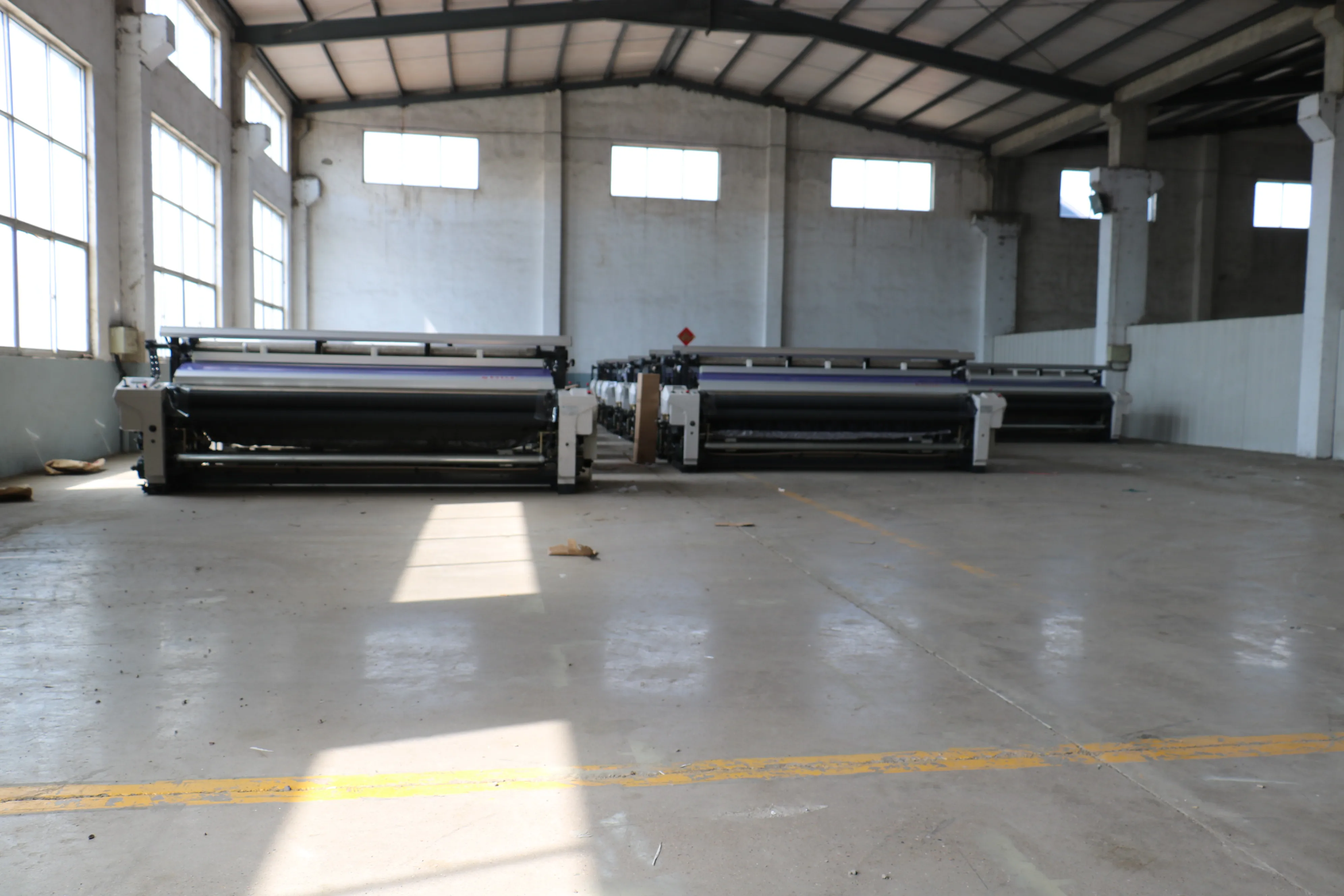 Wholesale Manufacture China Supplier High Speed Fully Automatic Top Quality Flat Water Jet Loom