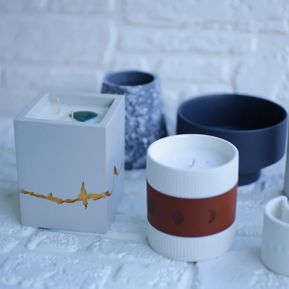 Original Design Decoration Vintage Luxury Leather Phase Moon Private Label Christmas Gift Yoga Cement Scented Candle Jar