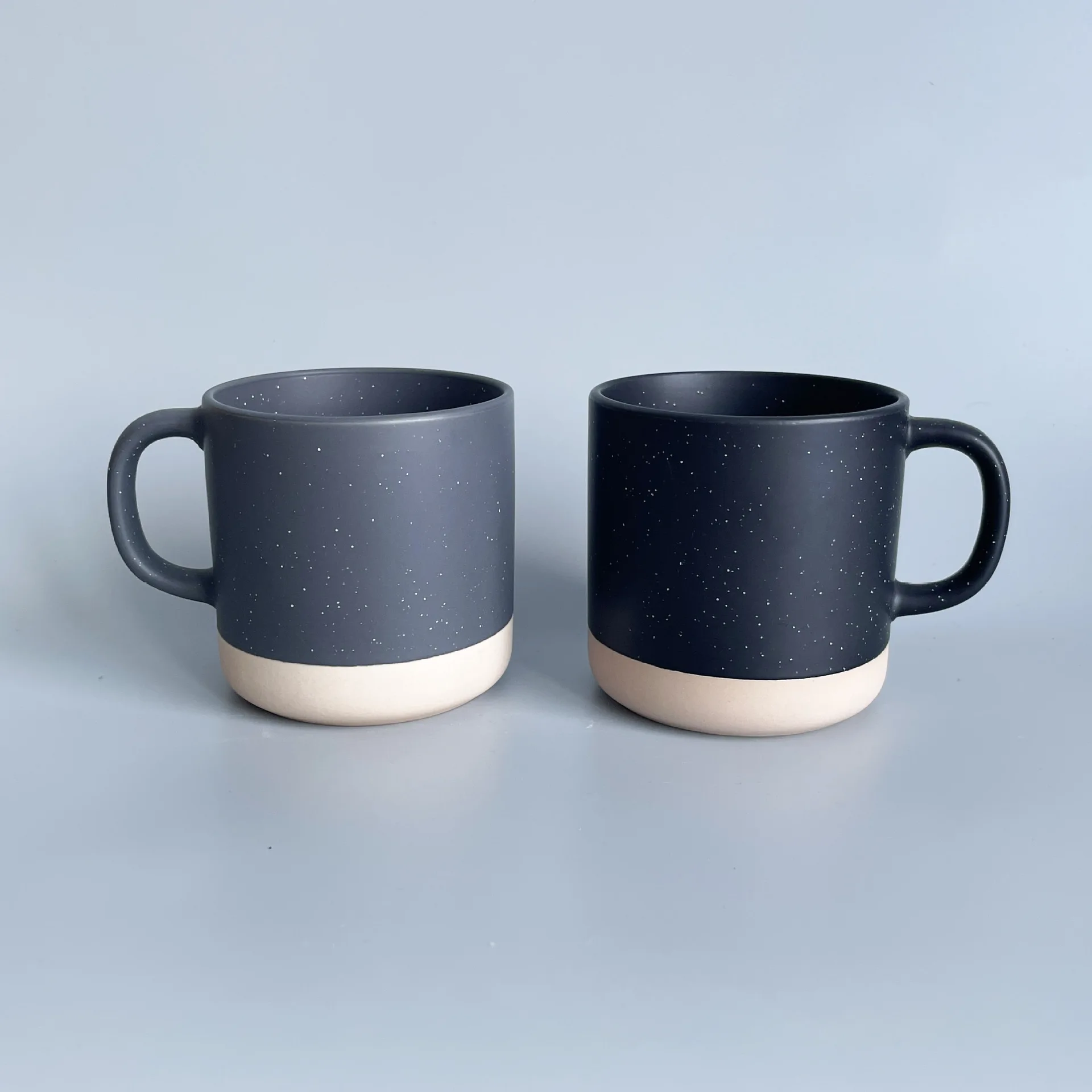 GZYSL Factory Custom Two Color Combination matte white/black Speckled Breakfast Milk Tea Water Coffee Stoneware Mug with Dot