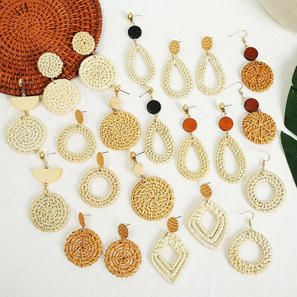 Ethnic Style Natural Bamboo Rattan Straw Woven Braided Earrings Bohemian Geometric Wooden Dangle Drop Earring For Women Girls