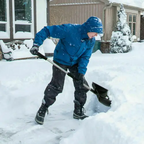 Snow shovel garden tools wholesale price snow pusher