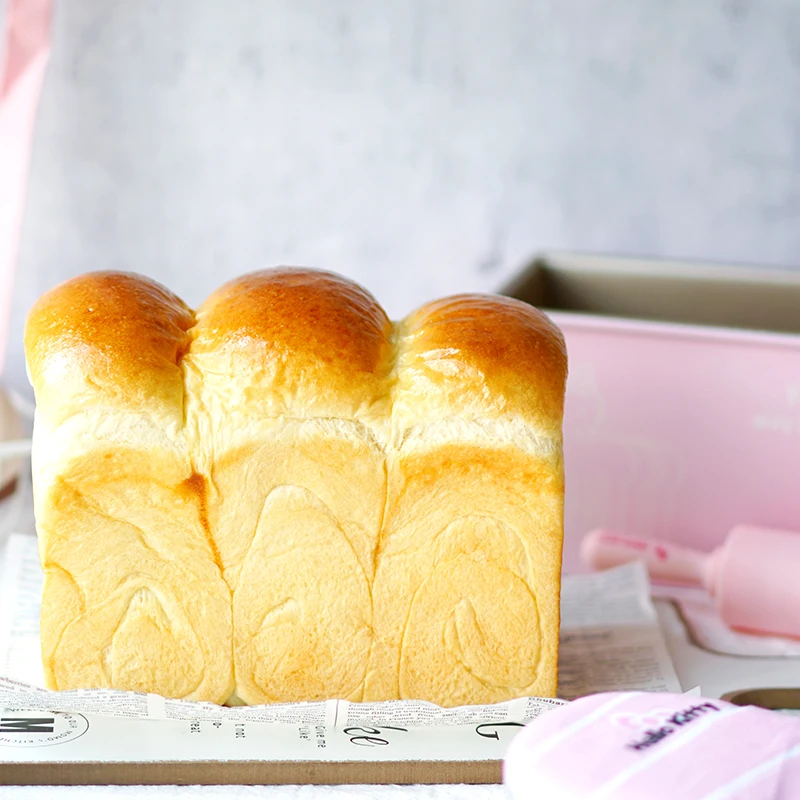 
CHEFMADE Rectangle Cute French Carbon Steel Metal Non-Stick Baking Pan Cake Bread Tray Baking Loaf Box Toast Mold With Lid 