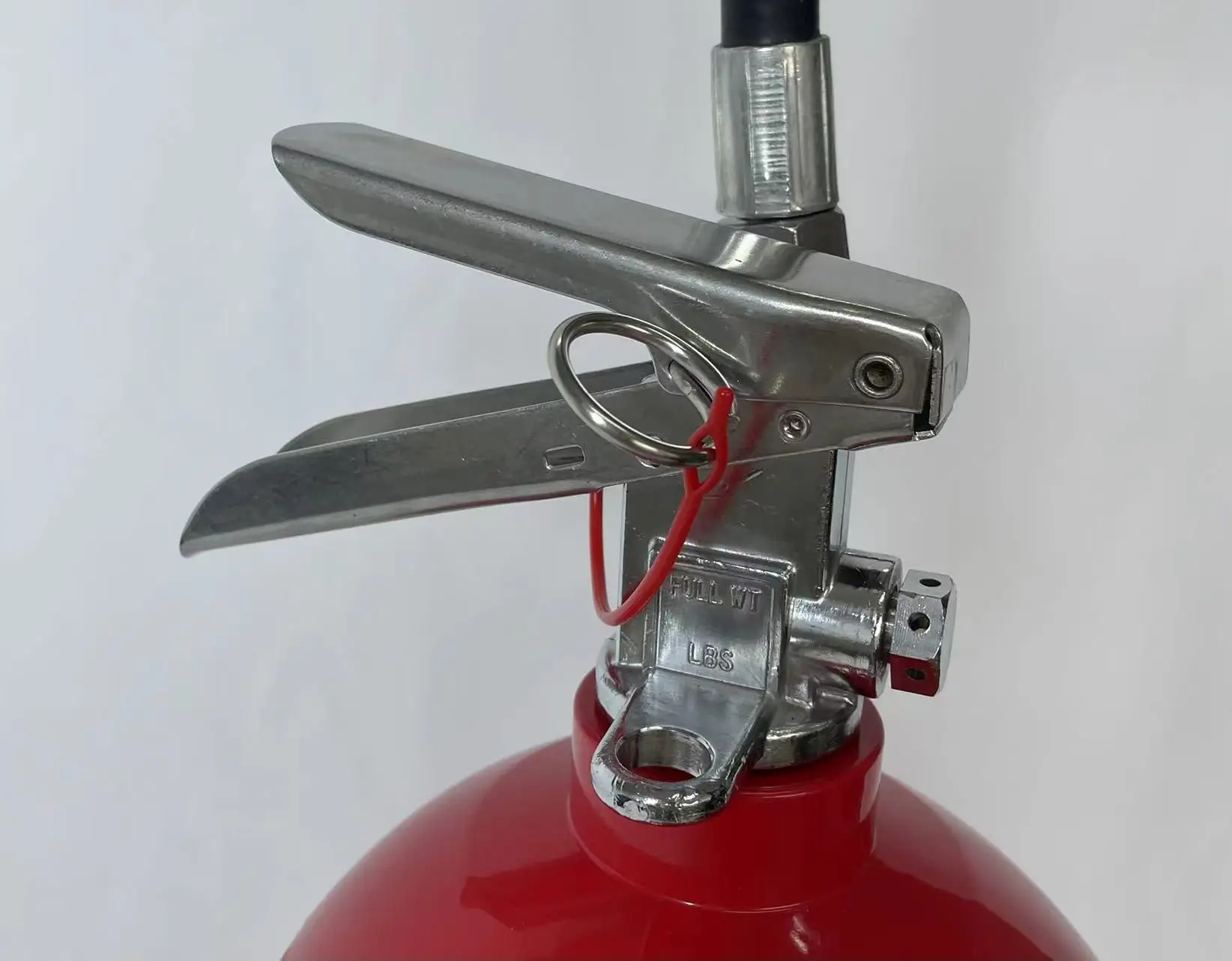 CO2 USA Style Aluminimu Alloy AA6061 Material CO2 Fire Extinguisher Use Stainless Steel SUS304 Extinguisher Valve